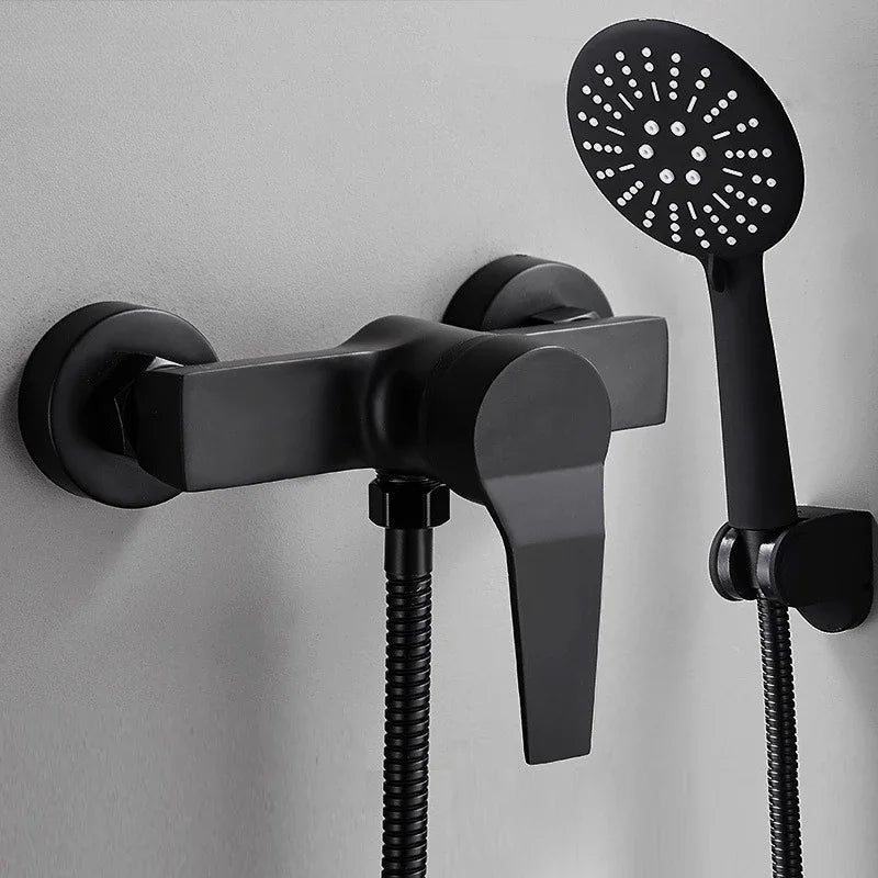 Colonne de douche noire | Élégance - Ma Maison Epurée