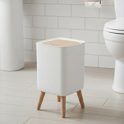 Poubelle salle de bain | Design Compact - Ma Maison Epurée